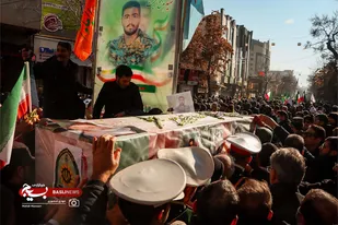 تشییع پیکر مطهر شهید مدافع امنیت و راهپیمایی مردم غیور اراک علیه تروریسم اسرائیلی آمریکایی