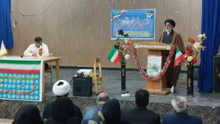 برگزاری مراسم شب شعر فجر انقلاب در دهلران