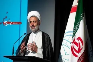امام راحل (ره) مقابل کشورهای غرب و شرق ابرو خم نکرد