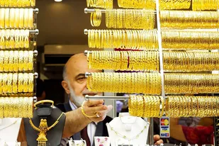 کیفیت طلا، زیر ذره&zwnj;بین استاندارد استان مرکزی
