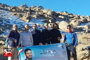 صعود کوهنوردان سپاه انصارالحسین(ع) همدان به قله یخچال