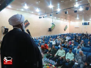 برگزاری مجمع بسیج شهرستان پارسیان