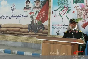 مراسم صبحگاه مشترک نیروهای نظامی و انتظامی در سراوان برگزار شد