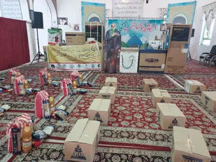 توزیع 150 بسته کمک مومنانه و دو سری جهیزیه بین اقشار محروم راور/تصاویر