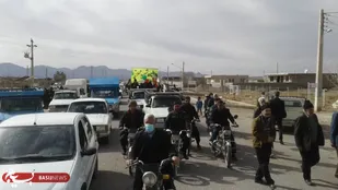 رژه خودرویی ۲۲ بهمن در روستای احمدآباد خارتوران بیارجمند+ تصاویر