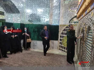غبار روبی امامزاده سلطان محمد توسط فرمانده ناحیه بسیج حضرت امیرالمومنین(علیه السلام)