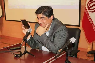 فضای ICT مانند پاساژ بزرگی است که مغازه&zwnj;های خود را به&zwnj;رایگان در اختیار افراد خلاق قرار داده است