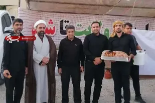 بازدید مسئول نمایندگی ولی فقیه تیپ عملیاتی امام صادق (ع) از موکب گردان ۱۱۶ امام حسین (ع)