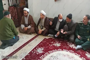 برپایی میز خدمت جهادی در روستای دستجرد کبودراهنگ