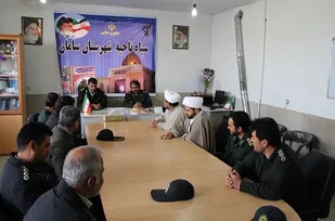 دیدار مسئولین ادارات با کارکنان سپاه سامان