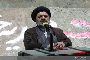 دفاع مقدس مکتب انسان ساز بود