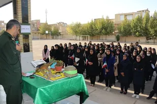 زنگ ایثار و شهادت در مدارس لردگان نواخته شد