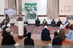 دیدار فرمانده سپاه شهرستان خاش با علما و ریش سفیدان ناصرآباد