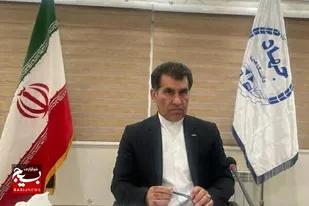 اهدای صد جلد کتاب از سوی جهاددانشگاهی لرستان به کانون وکلای استان