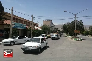 برگزاری رژه خودرویی و موتوری به مناسبت گرامیداشت سوم خرداد در شهرستان ارسنجان