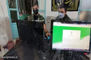 ثبت نام واکسن کرونا توسط بسیجیان پایگاه شهید نجفی اسدآباد