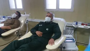 پیشکسوتان جهاد و شهادت کردستان اقدام به اهدا خون کردند