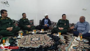 دیدار فرمانده سپاه امام حسین(ع) دلوار با آزاده دفاع مقدس ابراهیم مرادی