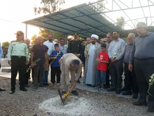 کلنگ&zwnj;زنی چایخانه امام رضا (ع) در جوار مزار شهدای ماهشهر