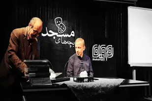 فارس نسبت به جریان تئاتر کشور سهم خود را ادا کند