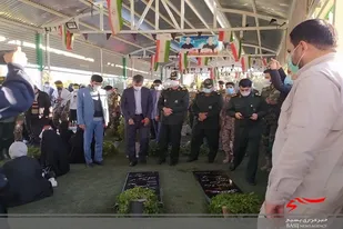 تجدید پیمان با شهداء در چهل و سومین بهار پیروزی انقلاب اسلامی همزمان با سراسر کشور در زاهدان
