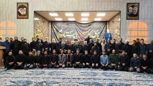 نشست صمیمی ستایشگران آیینی استان گلستان با فرمانده سپاه نینوا