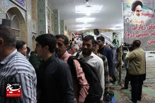 دلباختگان امام خمینی(ره) با بدرقه مسئولین استان کرمان راهی مرقد امام شدند