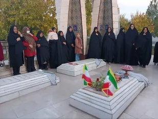 گلباران شهدای دلیجان در هفته مبارک بسیج