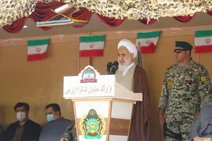 دست هر متجاوزی به تمامیت ارضی ایران، با پاسخ سخت ارتش قهرمان و سپاه مقتدر قطع می شود