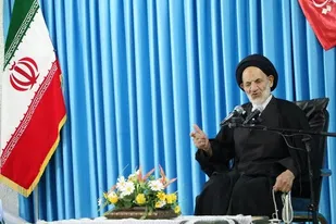 تنها مکتبی که حرفی برای گفتن دارد مکتب اسلام است