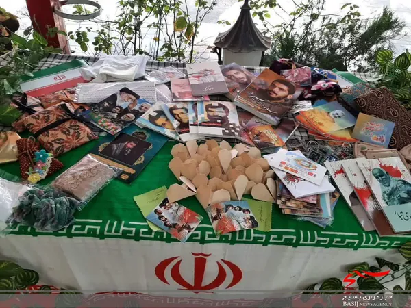 میز یادمان خاطرات شهدا