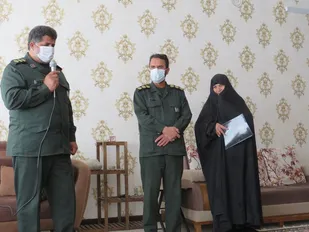 تقدیر از فرمانده پایگاه شهدا ناحیه مقاومت بسیج روح الله