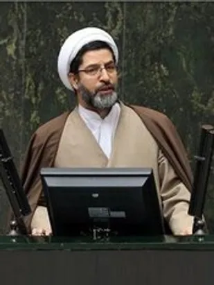 راه اساسی فقرزُدایی &laquo;اشتغال&zwnj;آفرینی&raquo; است