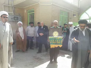 دیدار خدام رضوی با امام جمعه شاهرود/ دیدار با 80 نفر از پدران شهدا