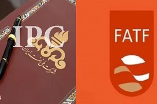 اهدای تفسیر سوره فتح&zwnj;به&zwnj;روحانی&zwnj;توسط شورای تبیین بسیج دانشجویی قزوین