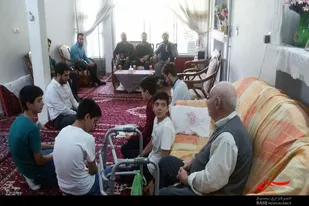 دیدار بسیجیان پایگاه شهید مدنی(ره) با خانواده شهید &laquo;روستایی&raquo;