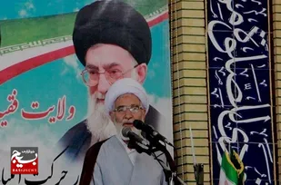 سپاه درس ایثار و شجاعت را در مکتب حسین بن علی (ع) آموخته است