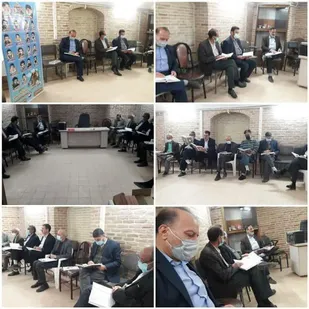مراسم شبی با قرآن به یاد شهیدان فرهنگی شهرستان میبد
