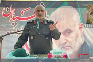 سردار محمدی زاده:شهید سلیمانی مزد ۴۰ سال مجاهدت خود را گرفت