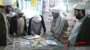 بازدید مسئولان کشور از نمایشگاه ردای سرخ