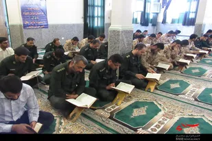 محفل انس با قرآن در سپاه ناحیه رزن برگزار شد