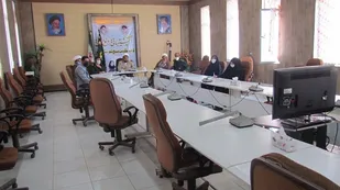 جلسه ویدئوکنفرانس با سخنرانی دکتر کریم خانی