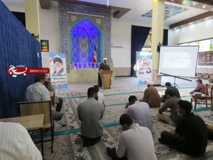 حضور در انتخابات، علاج مشکلات اقتصادی کشور است