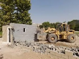 ساخت و سازهای غیرمجاز حریم دانشگاه لرستان ظرف یک هفته تخریب شود