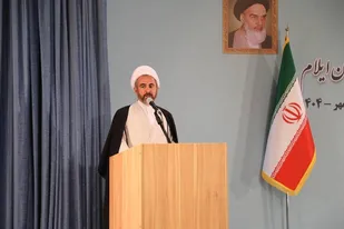 امام جمعه ایلام: برخورد قاطع با ریشه&zwnj;های فساد درخواست مردم از مسئولان است