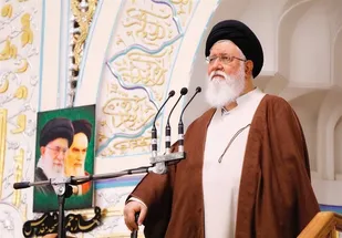 2 &zwnj;پیشنهاد آیت&zwnj;الله علم&zwnj;الهدی به فرماندهان &zwnj;سپاه&zwnj;