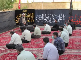 شور و شعور حسینی باید تؤام باشد