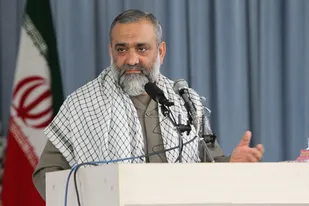عده ای می خواهند ما را به سیطره آمریکا برگردانند