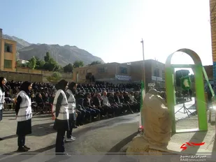 طنین زنگ مهر و مقاومت در مدارس فریدونشهر