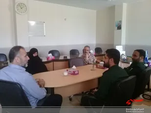 دیدار با رئیس آموزش و پرورش شهرستان هرند و جمعی از معلمان و مدیران مدارس